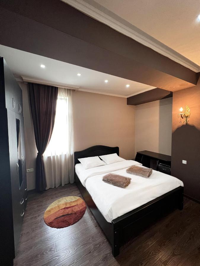 L U X U R Y Apartments In Old 第比利斯 外观 照片